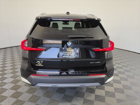 Used 2023 BMW X1 xDrive28i AWD/4WD image 9
