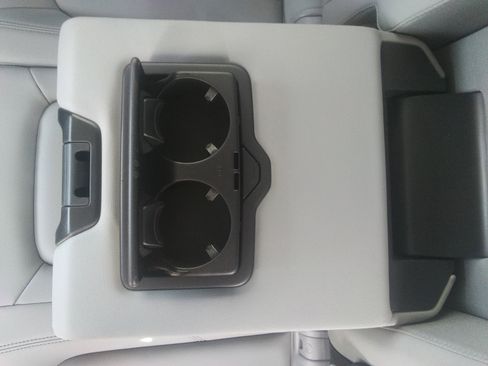 Used 2023 Audi Q5 2.0T Premium image 11