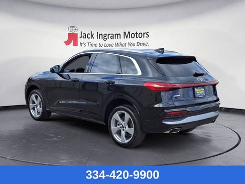 New 2025 Audi Q5 Premium Plus image 3