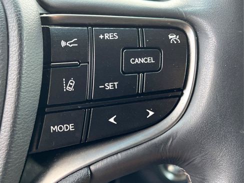 Used 2019 Lexus ES 350 w/ Accessory Package 2 FWD image 26