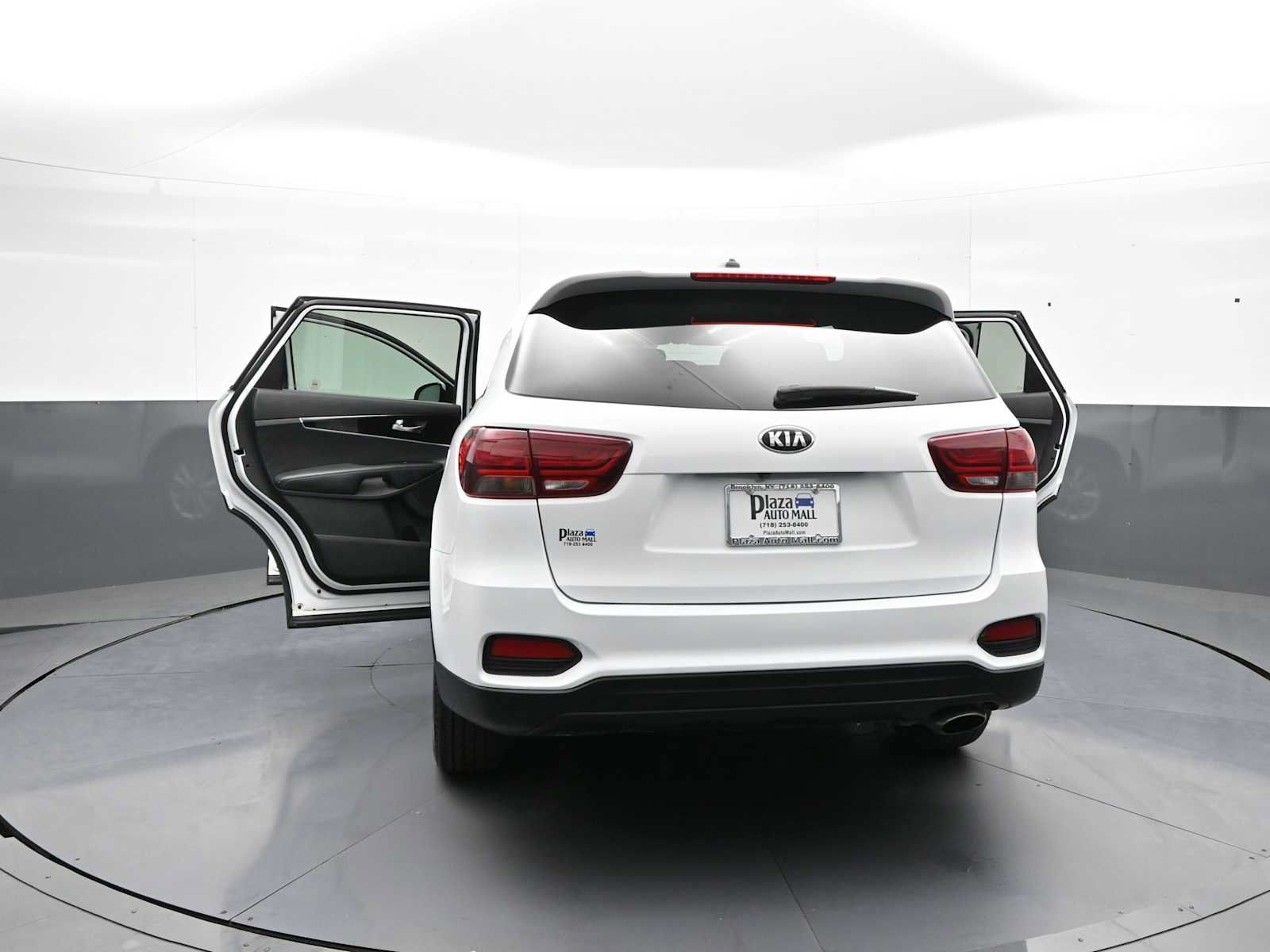 Used 2020 Kia Sorento FWD V6 image 46