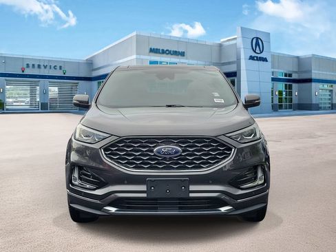 Used 2020 Ford Edge Titanium w/ Equipment Group 301A FWD image 2
