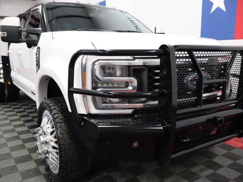 Used 2023 Ford F450 Lariat w/ Lariat Ultimate Package AWD/4WD image 23