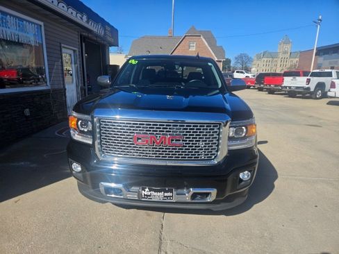 Used 2015 GMC Sierra 1500 Denali w/ Driver Alert Package image 6