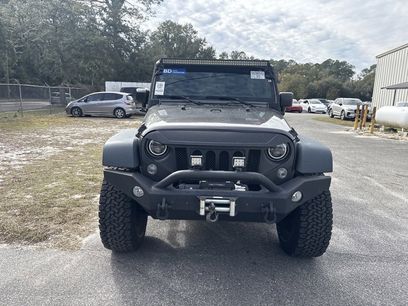 Used 2017 Jeep Wrangler Unlimited Sahara w/ Connectivity Group