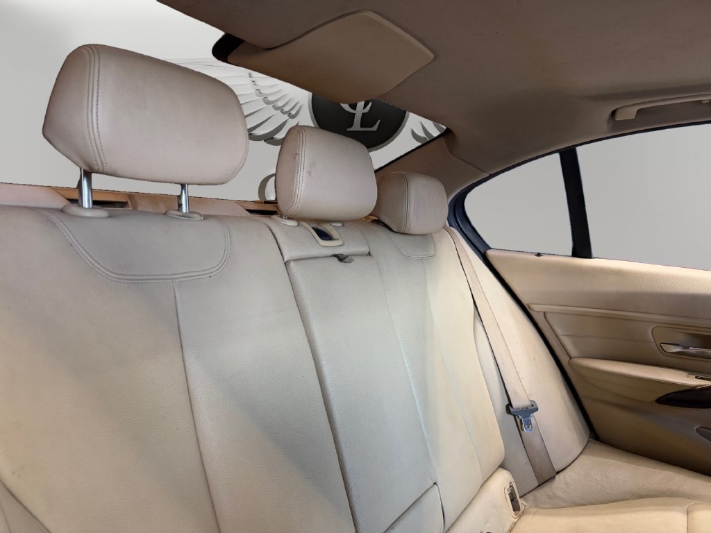 Used 2014 BMW 328i Sedan RWD image 22