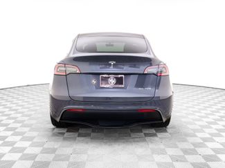 Used 2020 Tesla Model Y Long Range video 4