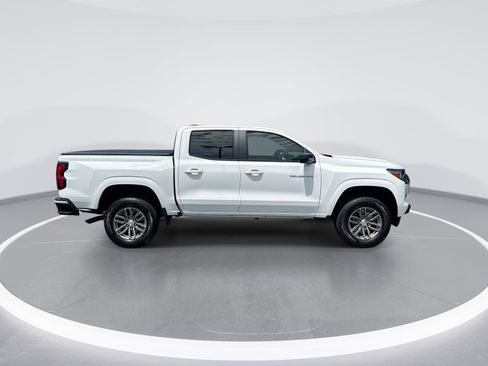 Used 2023 Chevrolet Colorado LT w/ LT Convenience Package II RWD image 10