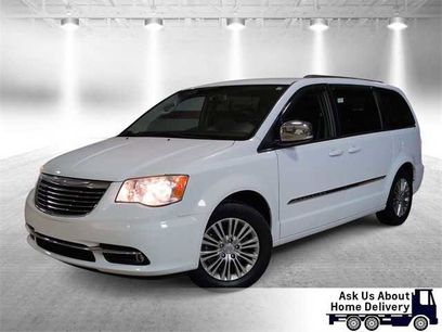 Used 2014 Chrysler Town & Country Touring-L w/ Trailer Tow Group