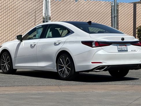 Certified 2025 Lexus ES 350 w/ Premium Package FWD image 6