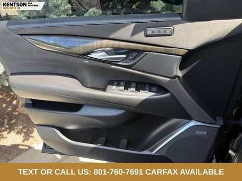 Used 2018 Cadillac Escalade Platinum AWD/4WD image 20