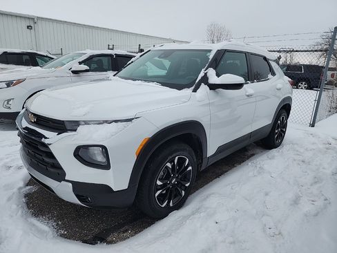 Certified 2022 Chevrolet TrailBlazer LT w/ Convenience Package image 1