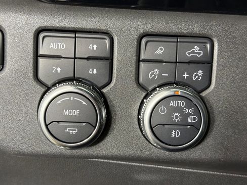 New 2025 GMC Sierra 1500 Elevation w/ Elevation Premium Package image 24