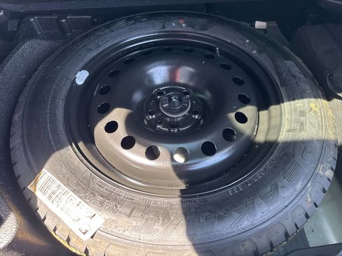 Used 2016 Jeep Renegade Trailhawk w/ Cold Weather Group image 24