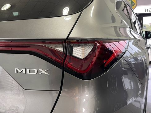 Used 2025 Acura MDX FWD w/ Technology Package image 17