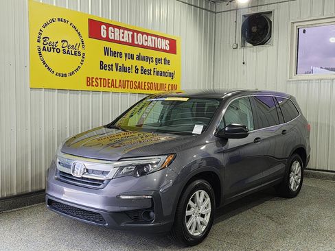 Used 2019 Honda Pilot LX image 1