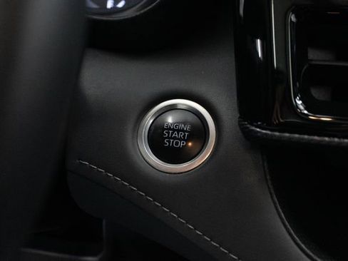 Used 2024 Toyota Highlander XSE image 35