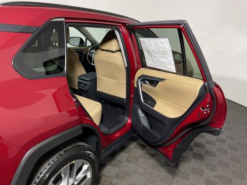 New 2025 Toyota RAV4 XLE Premium image 33