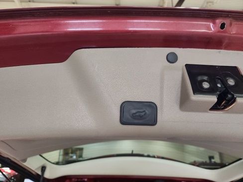 Used 2015 GMC Acadia Denali image 28