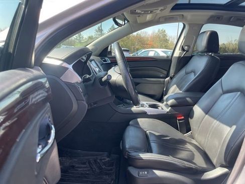 Used 2016 Cadillac SRX Luxury FWD image 11