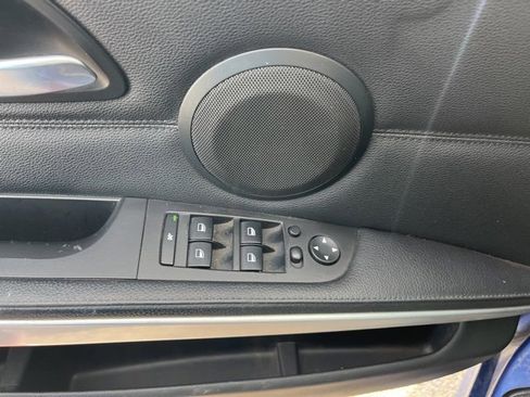 Used 2010 BMW 335i xDrive Sedan image 12