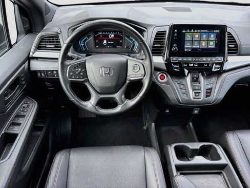 Certified 2024 Honda Odyssey Sport image 26
