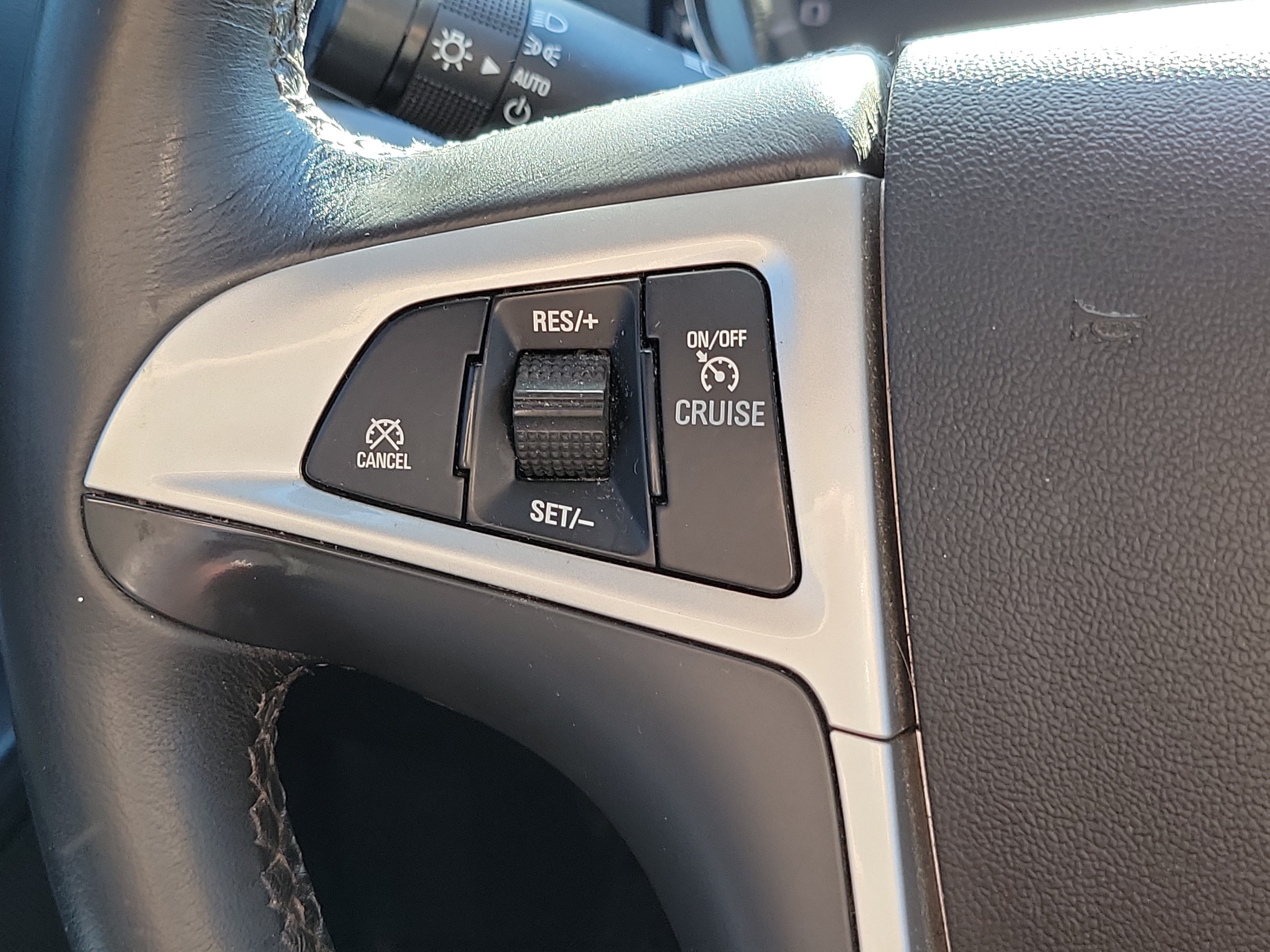 Used 2016 GMC Terrain SLE w/ Chrome Edition FWD image 23