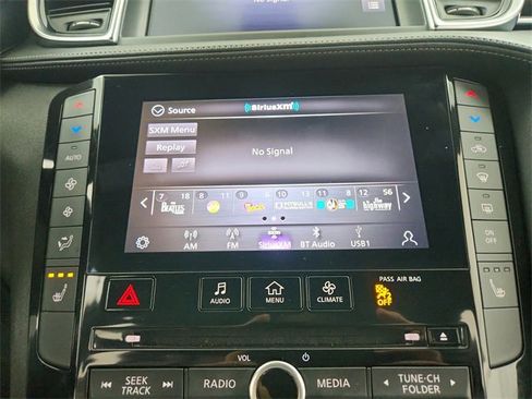 Used 2021 INFINITI QX50 Luxe w/ Appearance Package image 27