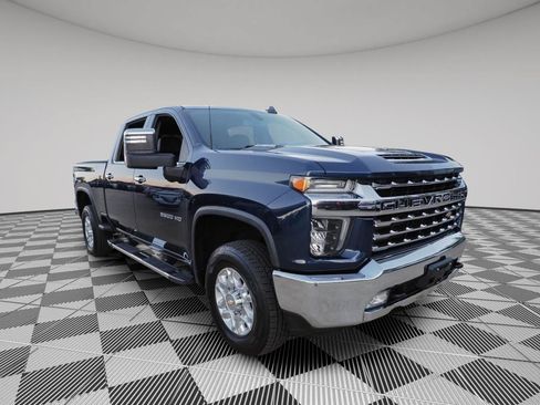 Certified 2022 Chevrolet Silverado 2500 LTZ w/ LTZ Convenience Package AWD/4WD image 3