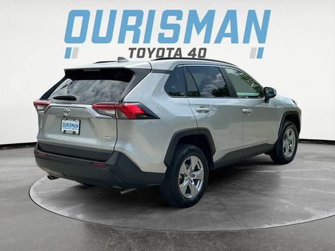 Used 2025 Toyota RAV4 XLE AWD/4WD image 7