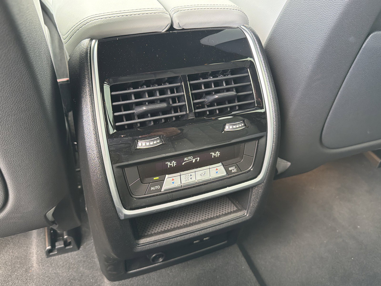 Used 2026 BMW X5 sDrive40i RWD image 19