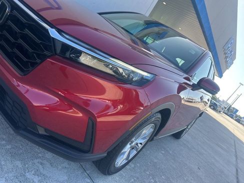 Used 2024 Honda CR-V EX image 4