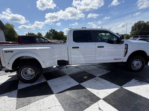 Used 2023 Ford F350 XL AWD/4WD image 6