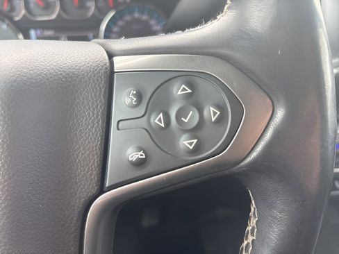 Used 2018 Chevrolet Silverado 1500 LT w/ All Star Edition image 21