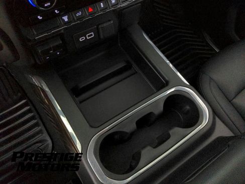 Used 2022 Chevrolet Silverado 3500 LT w/ Convenience Package AWD/4WD image 20