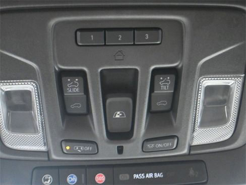 Used 2024 Chevrolet Silverado 2500 High Country w/ High Country Premium Package image 21