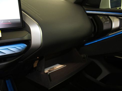 New 2026 BMW X3 xDrive30 w/ M Sport Package image 21