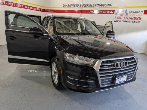 Used 2019 Audi Q7 2.0T Premium w/ Cold Weather Package image 9