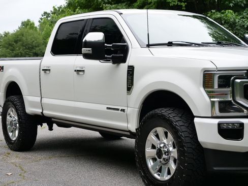 Used 2020 Ford F250 Platinum w/ FX4 Off-Road Package AWD/4WD image 51