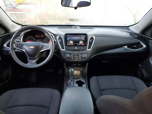 Used 2020 Chevrolet Malibu LS image 11