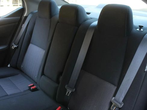 Used 2022 Nissan Sentra SV w/ All-Weather Package FWD image 17