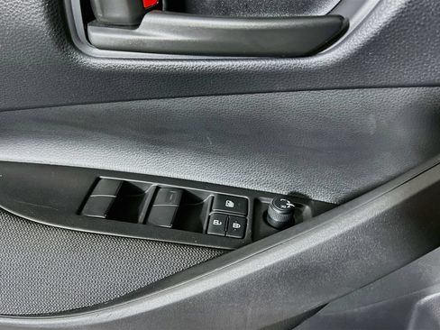 Used 2026 Toyota Corolla LE FWD image 17