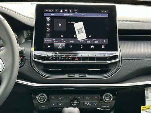New 2026 Jeep Compass Latitude AWD/4WD image 13