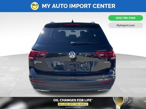 Used 2019 Volkswagen Tiguan SE w/ Panoramic Sunroof Package image 7