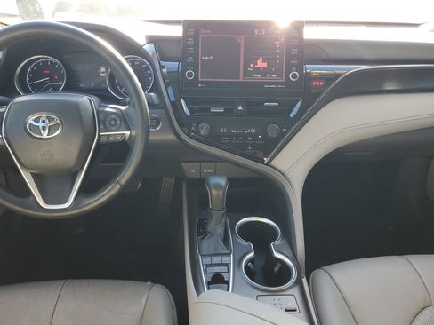 Certified 2023 Toyota Camry XLE image 16