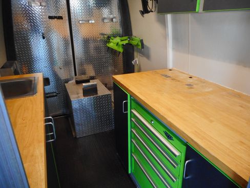 Used 2014 Freightliner Sprinter 2500 RWD image 30