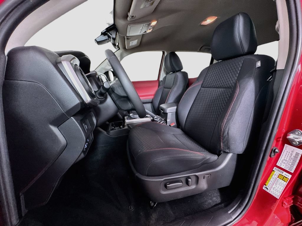 Used 2023 Toyota Tacoma SR5 AWD/4WD image 16