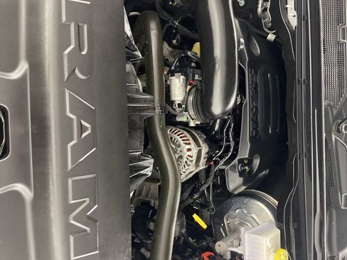 Used 2022 RAM 1500 Limited AWD/4WD image 33