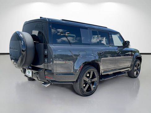 New 2026 Land Rover Defender 130 V8 AWD/4WD image 5