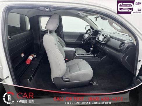 Used 2021 Toyota Tacoma SR image 34